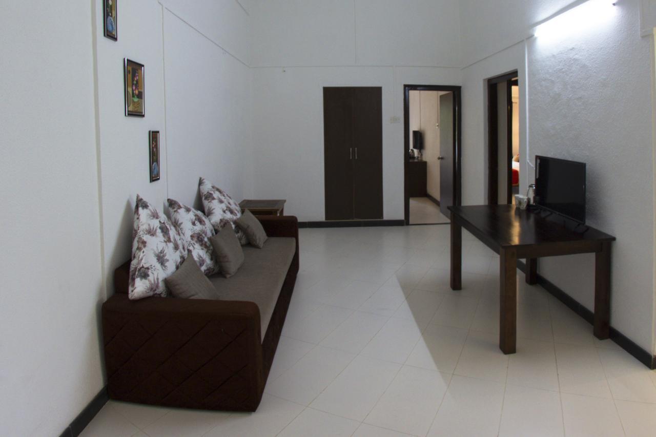Velvet County Resort & Spa Lonavala Exteriör bild