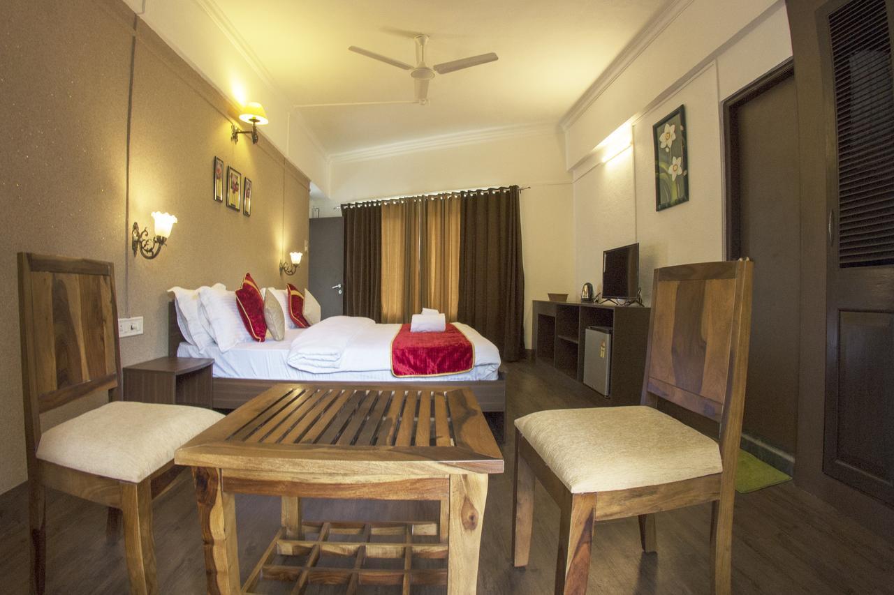 Velvet County Resort & Spa Lonavala Exteriör bild